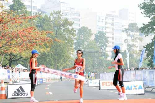 Marily dos Santos é uma das esperanças brasileiras na Meia Maratona de São Paulo / Foto: Sérgio Shibuya / ZDL